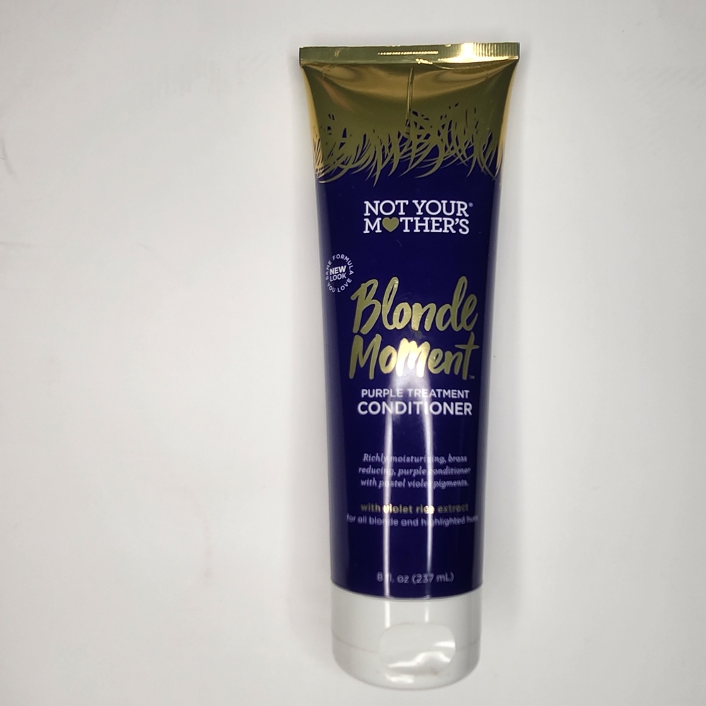 Purple and Gold Hair Conditioner for Vibrant Blonde Care